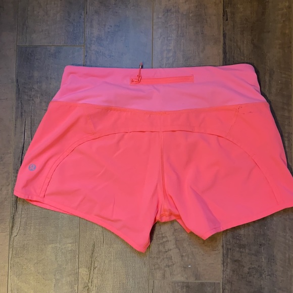 Lululemon shorts - Picture 2 of 5